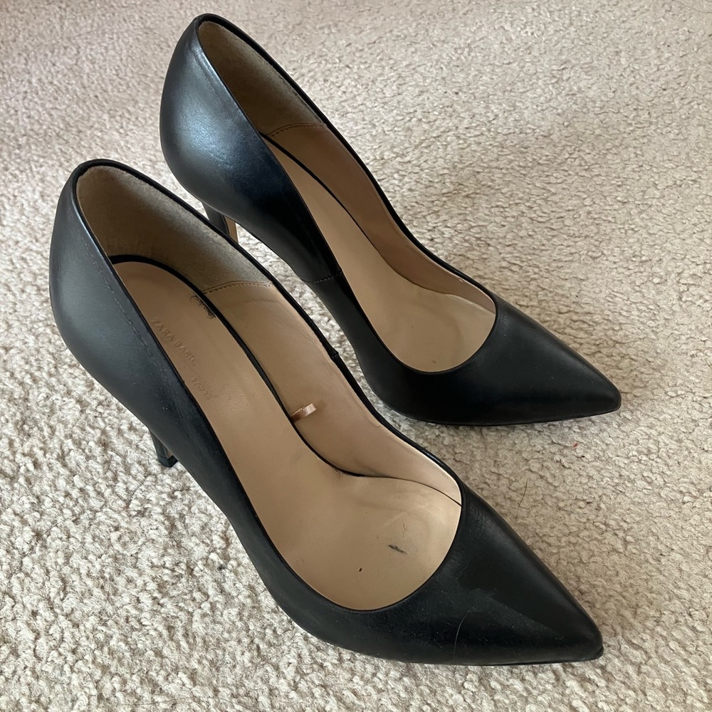 ZARA 🖤 beautiful black classic black heels